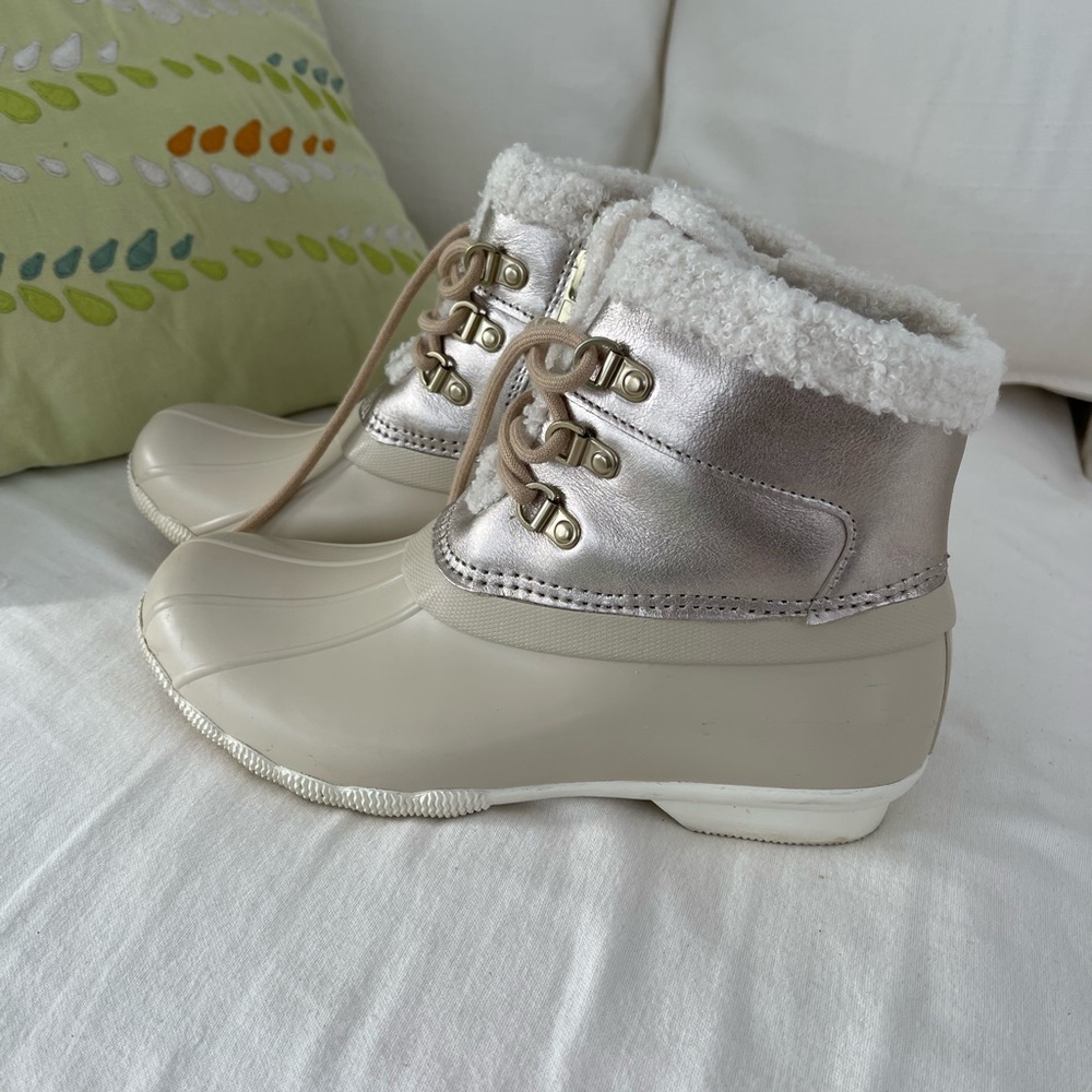Sperry Saltwater Alpine Ivory boots